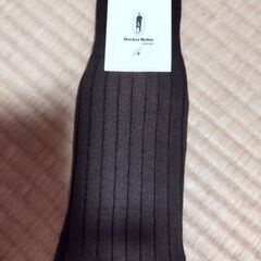 ドクターベリー男性靴下茶色の画像