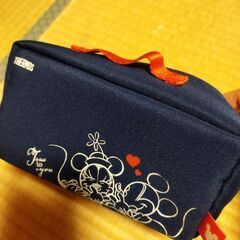 サーモスお弁当入れの画像