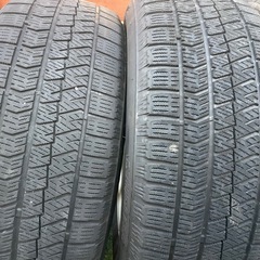 スタッドレスタイヤ　ブリヂストンVRX2　の画像