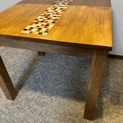 2人掛けダイニングテーブルの画像