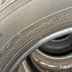 ☆ スタッドレスタイヤ　185/60R-14 ４本セット　☆の画像