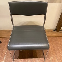 スタッキングチェア(会議用椅子) カート付きの画像