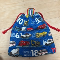 トミカきんちゃす巾着の画像