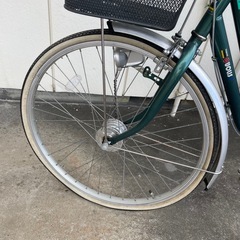 ●自転車　QUOLIS 2  中国製　ギア、鍵付き　タイヤサイズ約62cmの画像