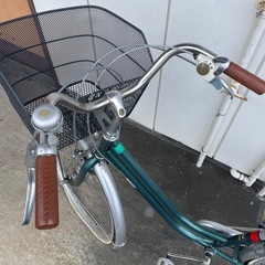 ●自転車　QUOLIS 2  中国製　ギア、鍵付き　タイヤサイズ約62cmの画像