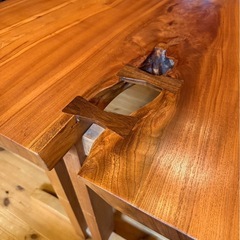 天然木 欅　一枚板ダイニングテーブルの画像