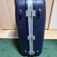 AMERICAN TOURISTER スーツケース キャリーケース 鍵2本付きの画像