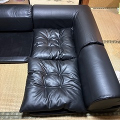 ソファーの画像