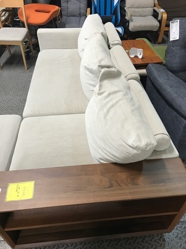 ジャングルジャングル貝塚店　3人掛けソファ　3人用　オットマン付き　貝塚市　二色浜　リサイクルショップ