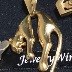 k18 パンサーネックレスの画像