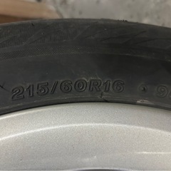 フォルクスワーゲンシャランタイヤセットの画像