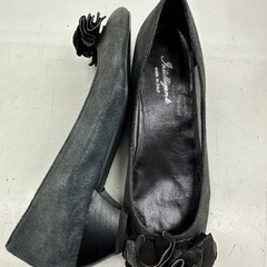 ローヒールパンプスの画像