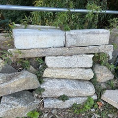 石など差し上げます。引き取り限定でお願いします‼️の画像