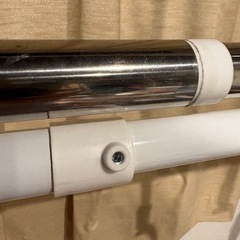 突っ張りハンガーラック　２段の画像