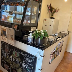 チーズケーキ専門店の販売の画像