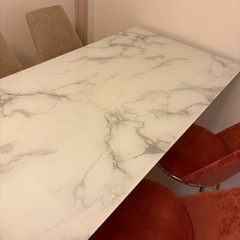 francfranc 大理石テーブル＋椅子4脚の画像