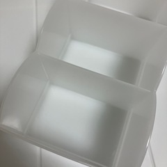 仕切り付きケースの画像