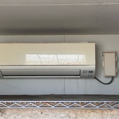 プレハブ冷蔵庫 2台の画像