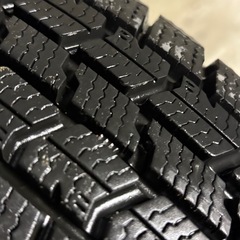 C-10 タイヤ 中古 GOOD YEAR STUDLESS ICE NAVI 7 145/80R13の画像