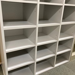 18人用シューズラック 下駄箱 ホワイト 木製 中古の画像