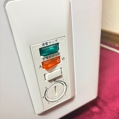 (お取引中))ハイアール 冷凍庫の画像