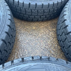 165/70R14 ホイール付スタッドレスタイヤ4本セットの画像
