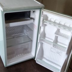年代物 National NR-A7B 1ドア冷蔵庫 定格内容積：74.0 L  ※引き取りまたは指定駅渡しの画像