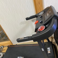 ランニングマシーン
の画像