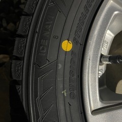スタッドレスタイヤ新品未使用！ラベル付きホイール4本　の画像