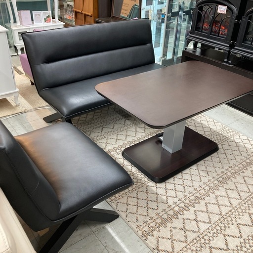 クレマ　ダイニングチェア&昇降テーブル3点セット