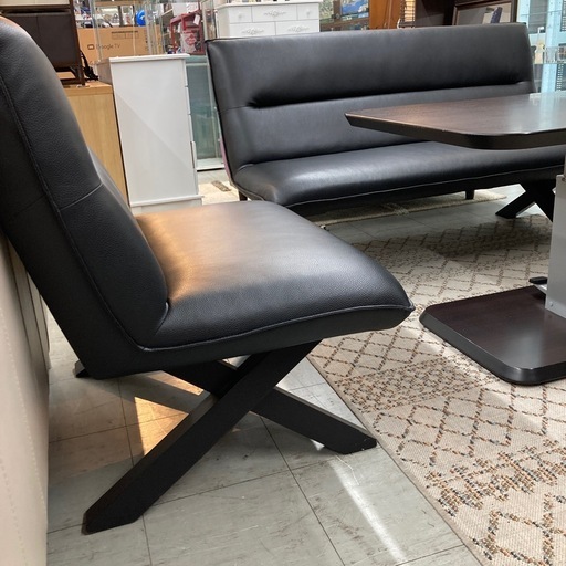 SALE‼️12月末まで‼️37800円→33000円クレマ　ダイニングチェア&昇降テーブル3点セット