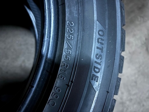 スタッドレスタイヤ 225/55R16 YOKOHAMA iG50 PLUS 