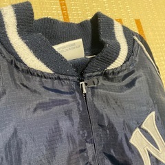 ヤンキース　ブルゾン　120cmの画像