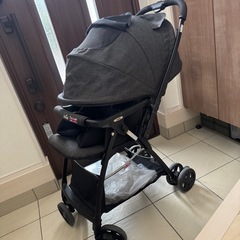 Joie  ベビーカー　スマバギ　軽量　両対面式❣️美品の画像