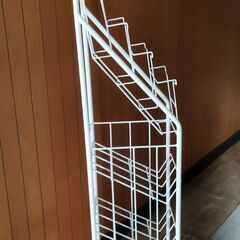 A4(上部４段・下段３段) フリーペーパーラック カタログスタンド 什器　※引き取り又は指定駅手渡しの画像