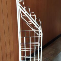 A4(上部４段・下段３段) フリーペーパーラック カタログスタンド 什器　※引き取り又は指定駅手渡しの画像