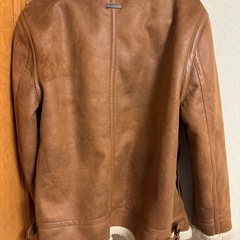 GUESS ジャケット   バイクコーデの画像