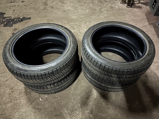 スタッドレスタイヤ 225/45R18 ブリジストン VRX2