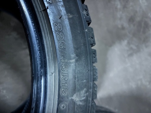 スタッドレスタイヤ 225/45R18 ブリジストン VRX2