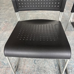 会議用イス　✖️ 2脚の画像