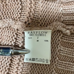 BAYFLOWカーディガンの画像