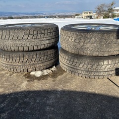 スタッドレスタイヤ15インチ5穴PCD,114の画像