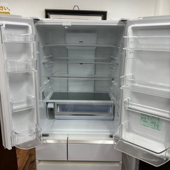 美品❗️Panasonic パナソニック 6ドア冷凍冷蔵庫  の画像