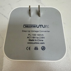 変圧器　2つ　100>200の画像