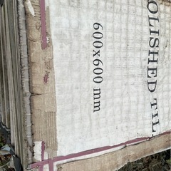 大理石風タイル　60cm四方　150枚の画像