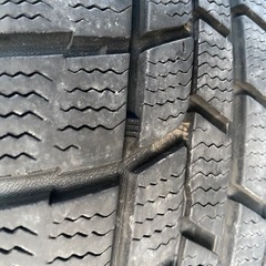 グッドイヤー　スタッドレス　5穴100mm & 114mmの画像