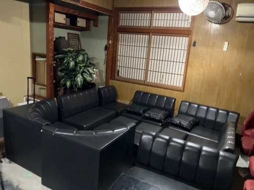 ソファ　スナック　居酒屋　飲み屋