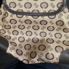 ショルダーバッグの画像