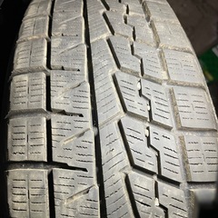 １７５／７０Ｒ１４　スタッドレスの画像