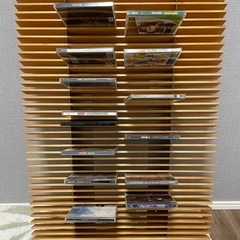 木製CDラック スリットデザインの画像